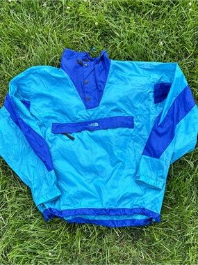 The North Face Two-Tone Blue Windbreaker Jacket